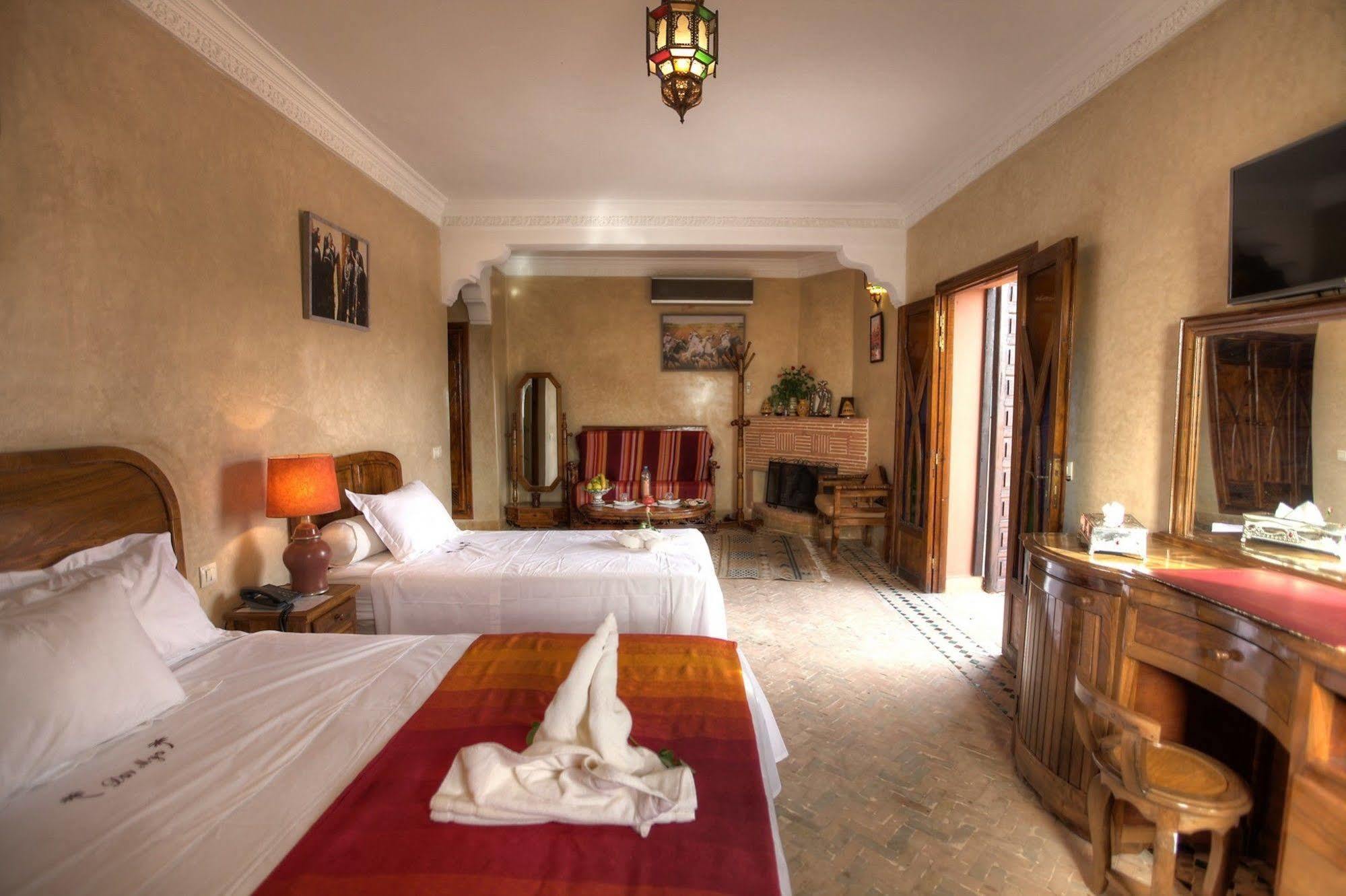 Villa Dar Mya Palmiers Marrakesh Ngoại thất bức ảnh