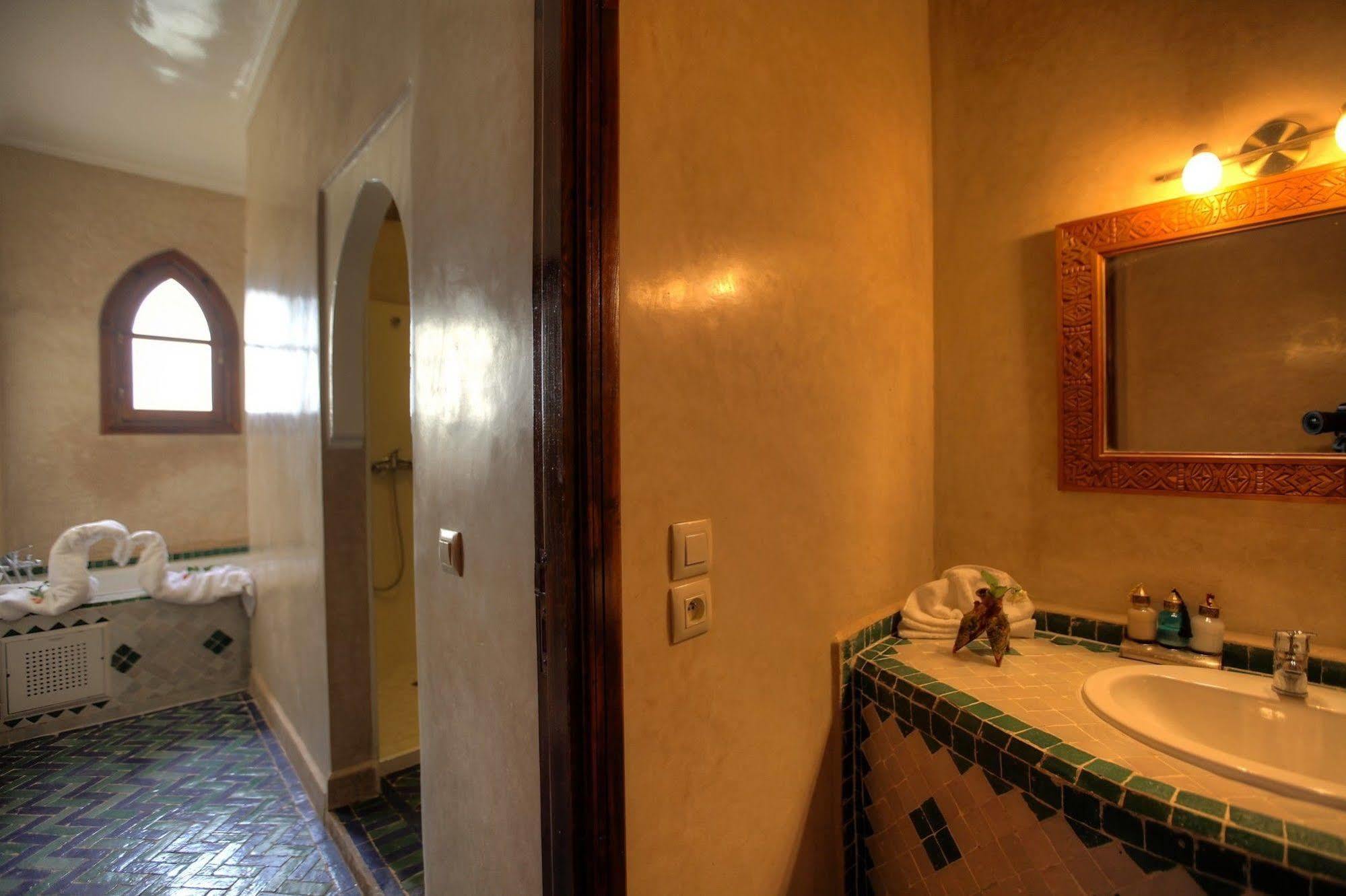 Villa Dar Mya Palmiers Marrakesh Ngoại thất bức ảnh